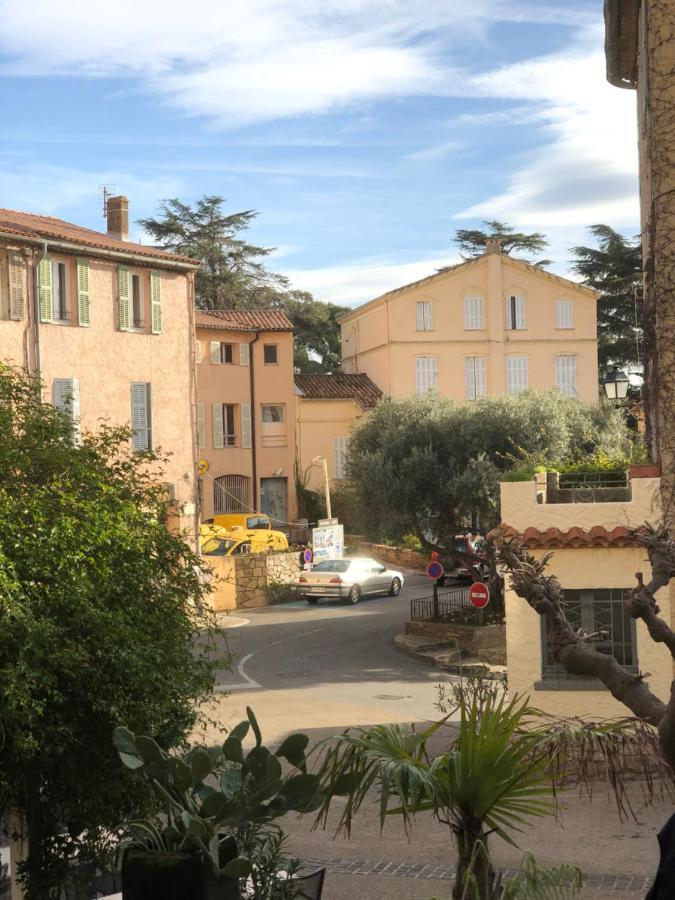 Maison De Vacances Medievale Bormes-Les-Mimosas Village Eksteriør billede